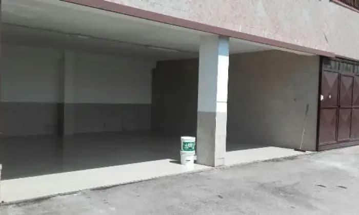 Rexer-Giugliano-in-Campania-DepositoGarage-GARAGE