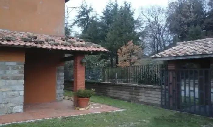 Rexer-Roccalbegna-Villa-residence-GIARDINO